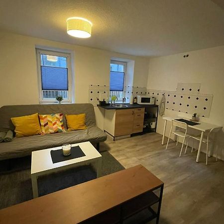 Ruhiges Apartment Im Herzen Von เกรา ภายนอก รูปภาพ